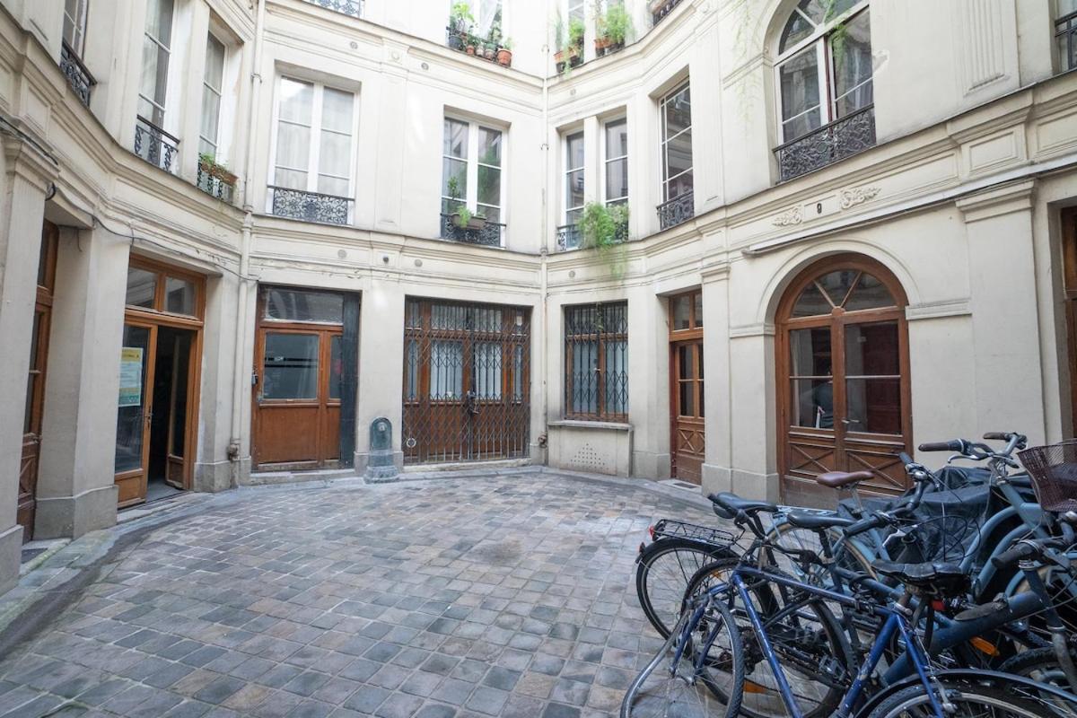 Appartement 2 Etages Paris - Metro 9 Grands Boulevards - Folies Bergeres エクステリア 写真